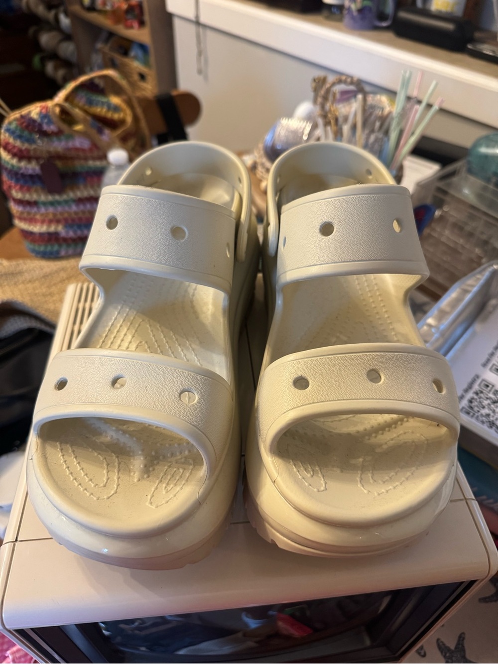 CROCS MEGA CRUSH SANDAL